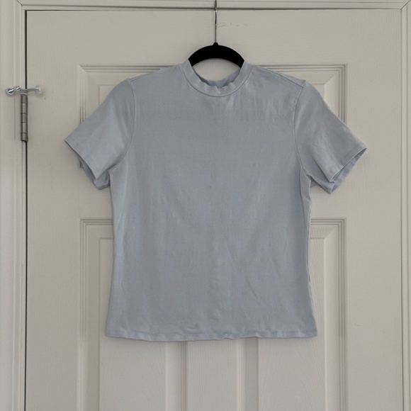 French Connection Short Sleeve Tee Blue Accent Braid Women's Size Medium - Picture 1 of 2